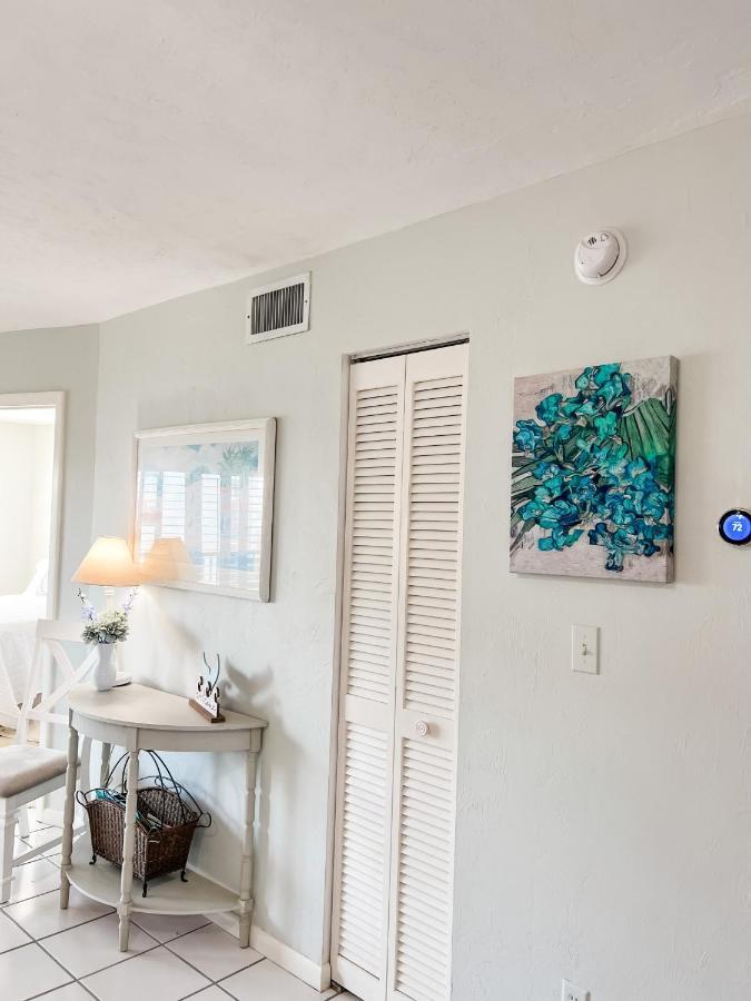 ליבוניה Knot A Care Remodeled Direct Water Access Condo With Ocean And Pool Views Now Sleeps Six מראה חיצוני תמונה